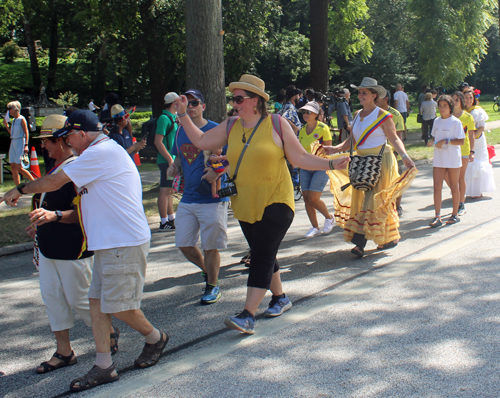 Colombia Garden in the Parade of Flags at One World Day