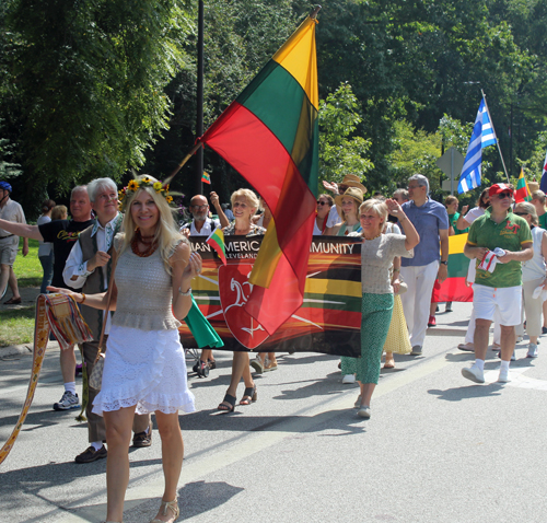 Lithuanian Cultural Garden in Parade of Flags on One World Day 2021