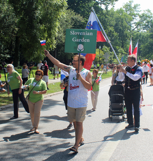 Slovenian Cultural Garden in Parade of Flags at One World Day 2021