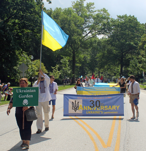 Ukrainian Cultural Garden in Parade of Flags at One World Day 2021