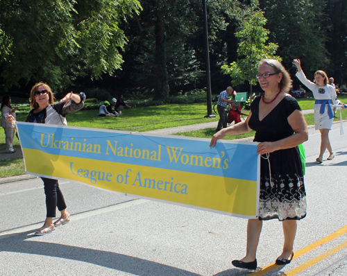 Ukrainian Cultural Garden in Parade of Flags at One World Day 2021