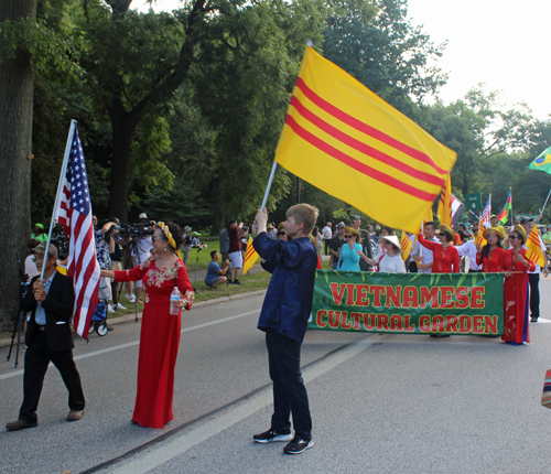 Vietnamese Garden in One World Day Parade of Flags 2021