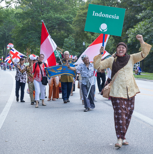 Indonesia community in Parade of Flags at One World Day