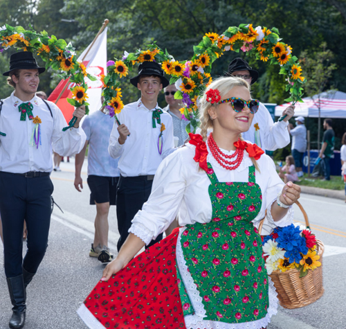 Polish Cultural Garden in Parade of Flags at One World Day