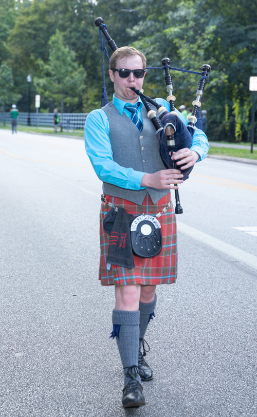 Scottish Garden in the Parade of Flags at One World Day - piper