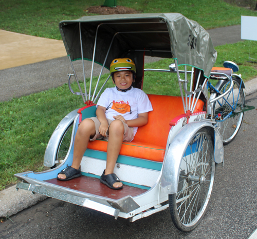 Rickshaw at Vietnamese Cultural Garden on One World Day 2021