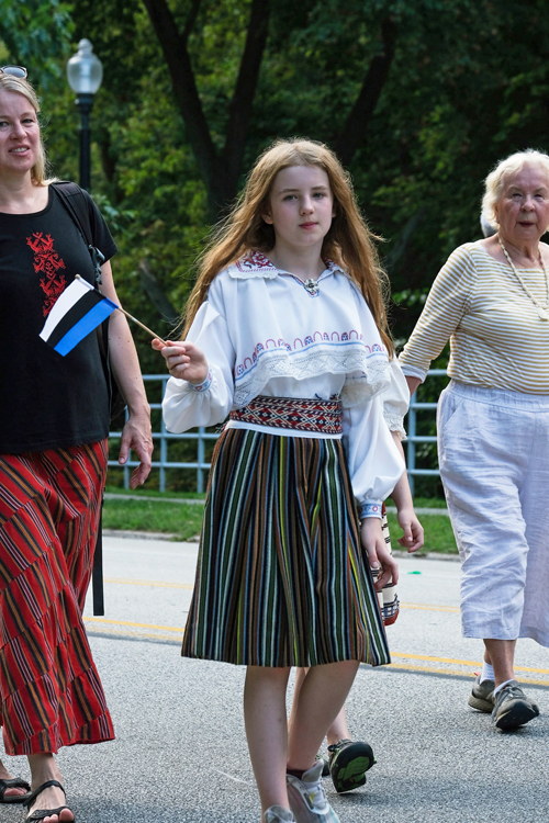 Estonian Cultural Garden in the Parade of Flags at One World Day 2021