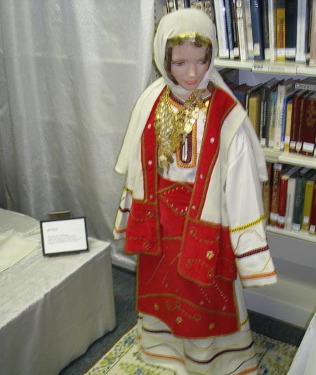 Greek costumes at 2008 SS Constantine & Helen Greek Orthodox Cathedral Festival  (photos by Dan Hanson)