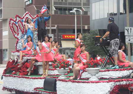 King and Queen and Court at Cleveland Puerto Rican Parade 2012