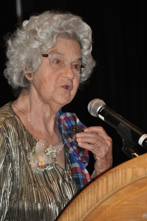 Margaret Callander giving acceptance speech