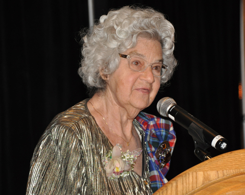 Margaret Callander giving acceptance speech