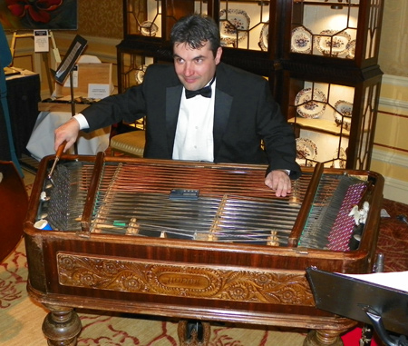 Cimbalom of Harmonia