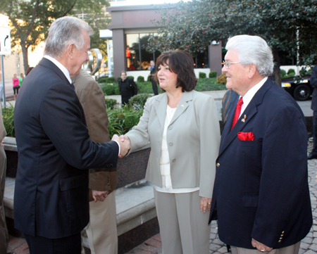 President Pál Schmitt  greets Marika and John Megyimori