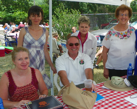 Kristina Olah, Tom Smith, L to R behind: Sue Eltmeyer, Kori Smith, Carolyn Balogh