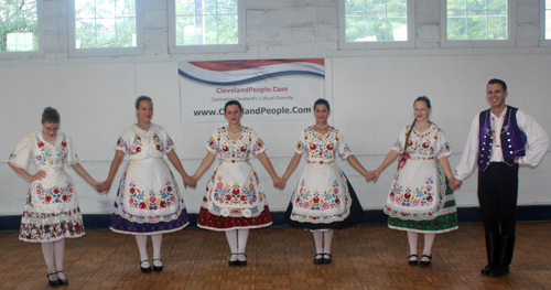 Csárdás Hungarian Dancers