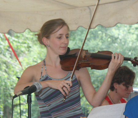 Chiara Fasani on violin