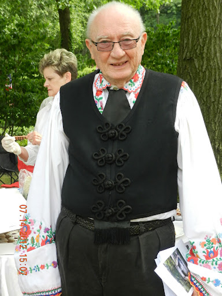 FRank Dobos