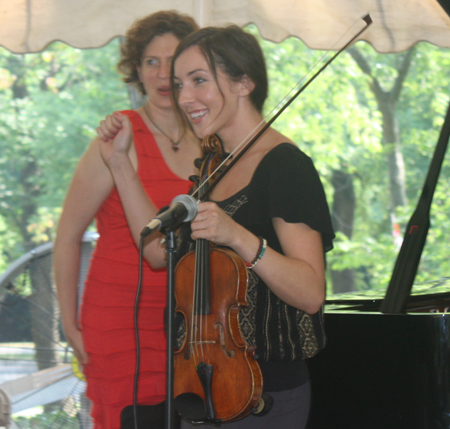Vera Holczer and Julie Beistline on violin 
