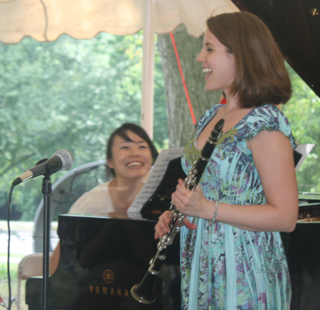 Pianist Yuka Nakayama and Clarinetist Jennifer Hublin of the Aurora School of Music 