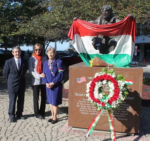 Hungarian Freedom Fighter statue