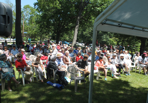 Some of the crowd in Hungarian Garden