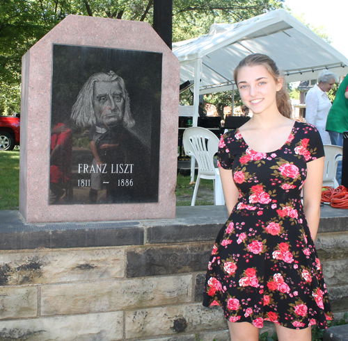 Student Rochelle  with Franz Liszt