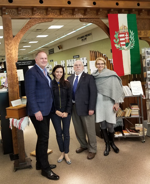 Ambassador Dr. L�szl� Szabo  and his wife Dr. Ivonn Szever�ny with Alex Kezdi and Chief Consul of Hungary (Chicago), Dr. Zita Bencsik