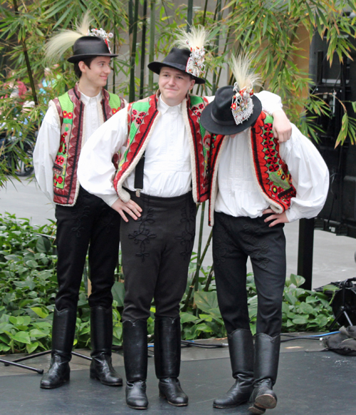 Hungarian Scout Folk Ensemble 