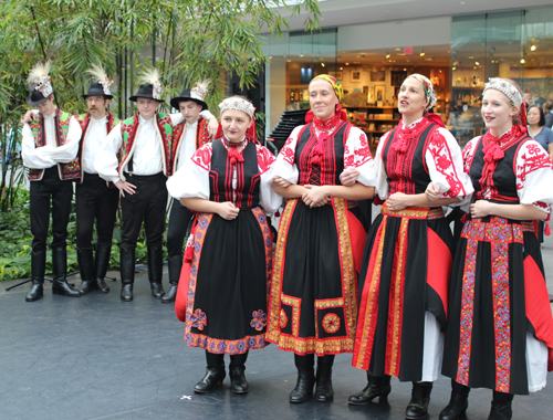 Hungarian Scout Folk Ensemble 