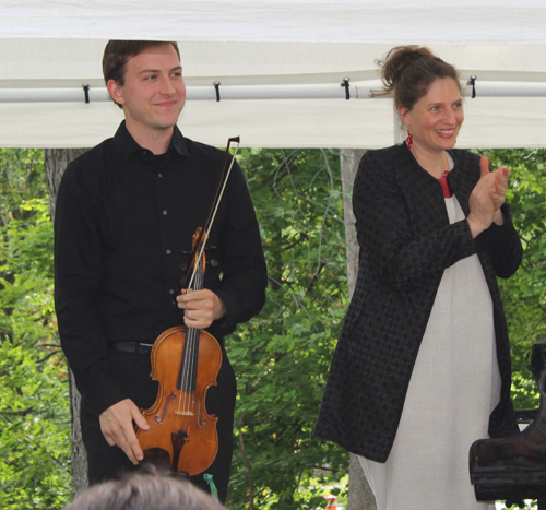 Jimmy Thompson and Vera Holczer