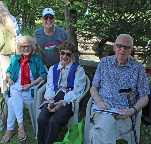 Marcia Snavely, Greg Polyak and Jenny and Glenn Brown