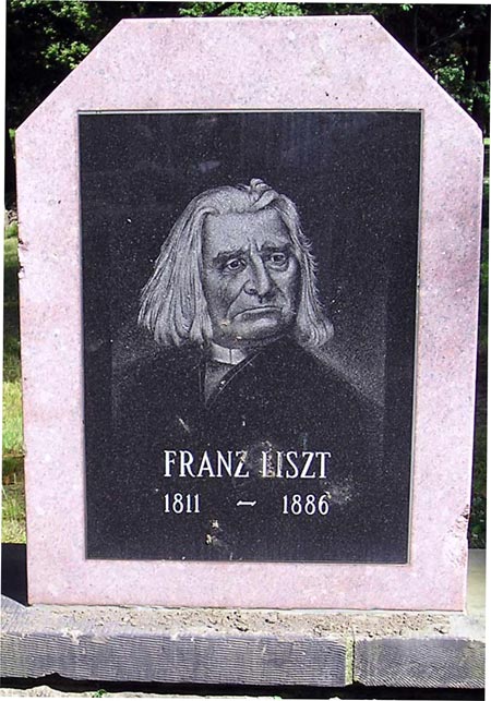 Franz Liszt statue at Hungarian Cultural Garden in Cleveland Ohio - photos by Dan Hanson