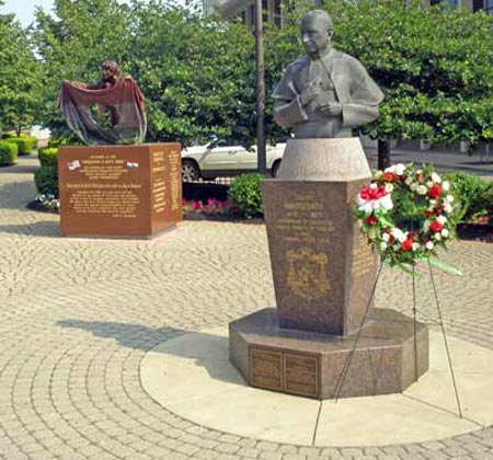 Cleveland's Cardinal Mindszenty Plaza - photos by Dan Hanson