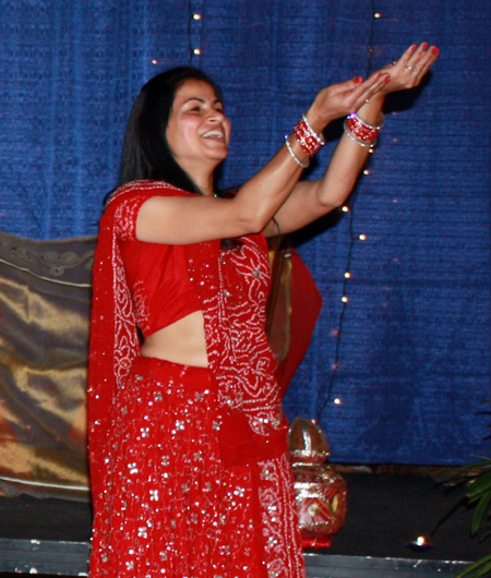 Diya Dance performed by Neeti Sharma and Dr. Sangita Mehta