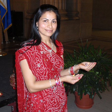 Diya Dance performed by Neeti Sharma and Dr. Sangita Mehta