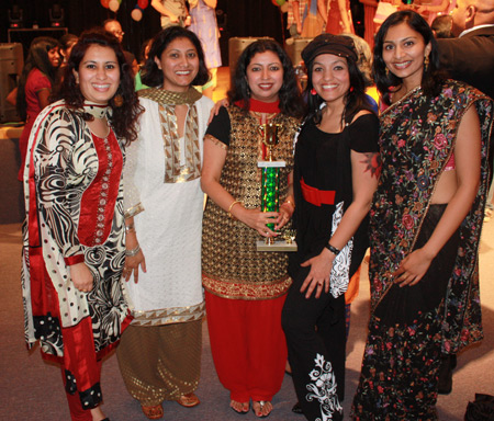 Winners at the 2010 Indian Festival USA - Sushmita Mukherjee, Suchi Vaid Lakhanpal, Varsha Eidnani, Amrata Kirpalani, Neha Gosalia.