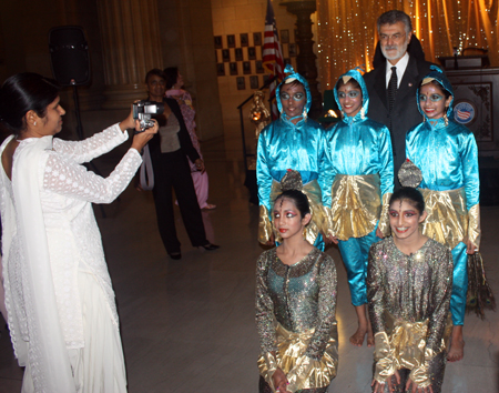 Mayor Jackson and the peacock and snake dancers