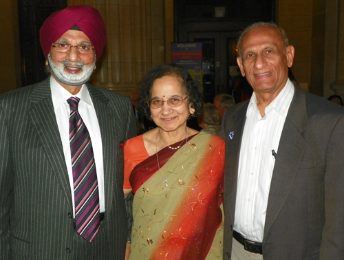 Ratanjit Sondhe with Dr Jaya and Ramesh Shah