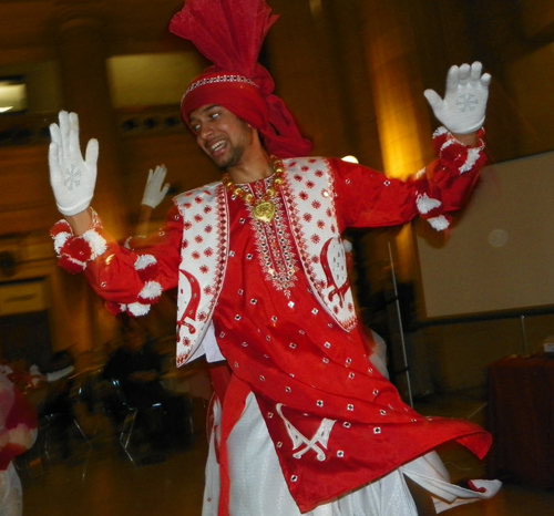 Spartan Bhangra dancers from Case Western Reserve University