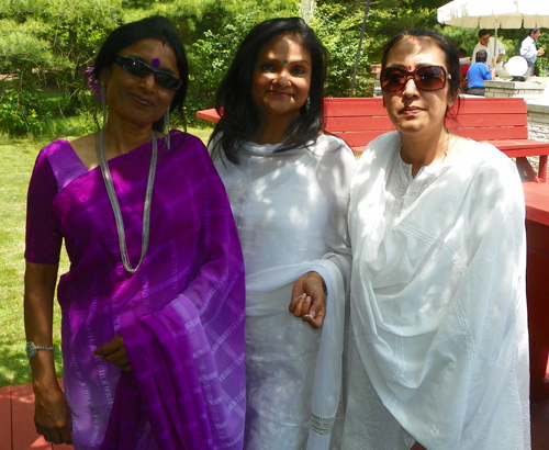 Meera Chatterjee, Jaya Ghosal and Manjushree Banerti