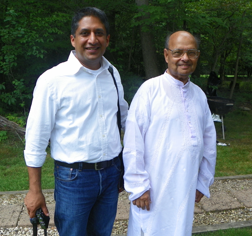 Pulak Goswami with host Sen Pakrashi
