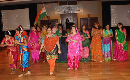 Indian dance group at Cleveland Republic Day