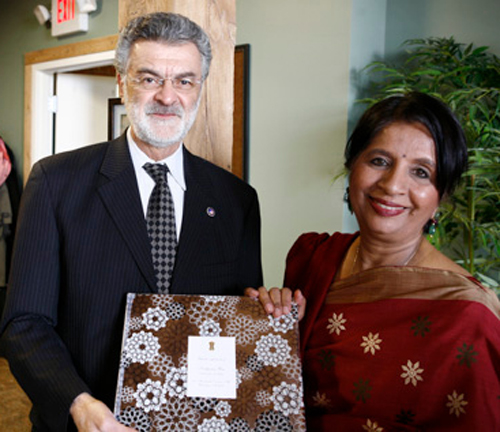 Cleveland Mayor Frank Jackson and Ambassador Nirupama Rao