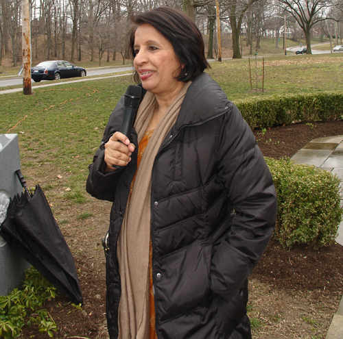 Ambassador Nirupama Rao spoke to the crowd in the Indian Cultural Garden