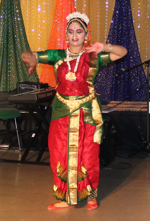 Kalyani Veturi performed a traditional Kuchipudi dance (from Southern India) at the celebration of Deepavali (Diwali) the Festival of Lights in the Rotunda of Cleveland City Hall 
