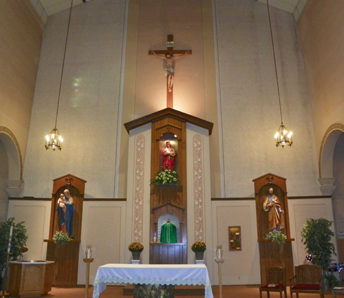 St. Agnes Roman Catholic Church altar