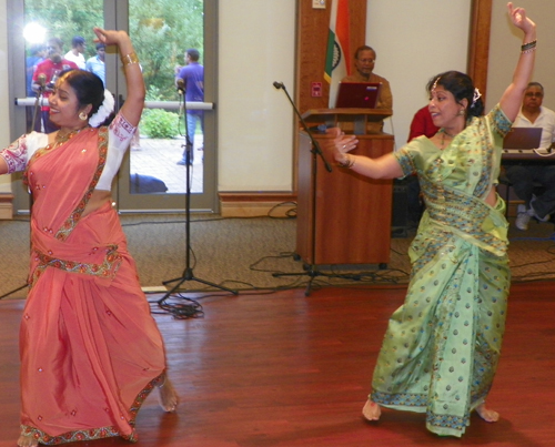 Bengali Cultural Society dancers