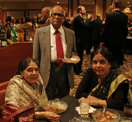 People at India Republic Day in Cleveland 2013