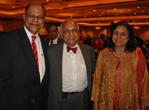 People at India Republic Day in Cleveland 2013