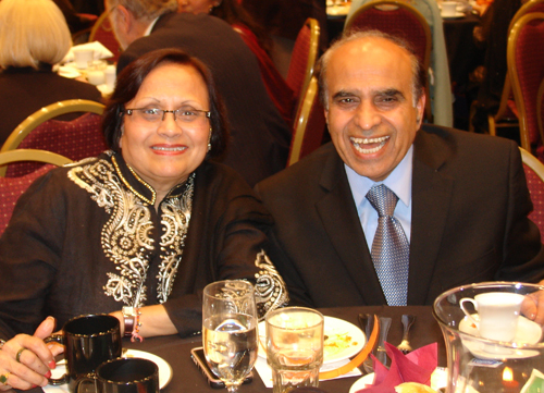 People at India Republic Day in Cleveland 2013